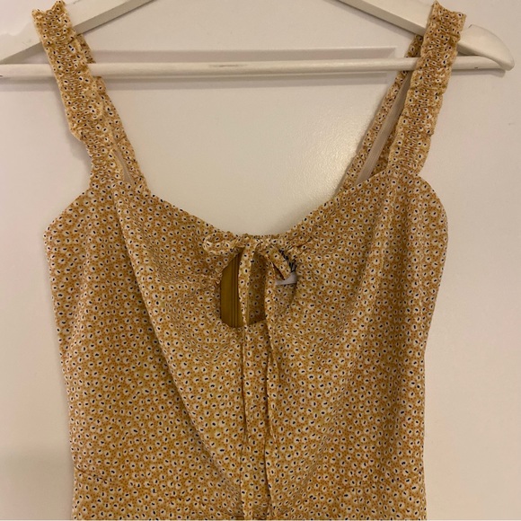 Princess Polly summer dress - Picture 2 of 7